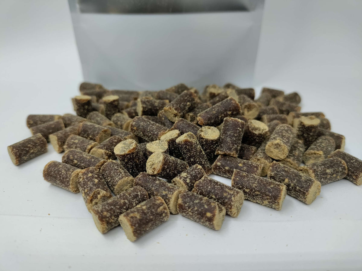 BeyondWhiskers Wild-Caught Pink Salmon and Duck Meaty Mini Bites Dog treats-0