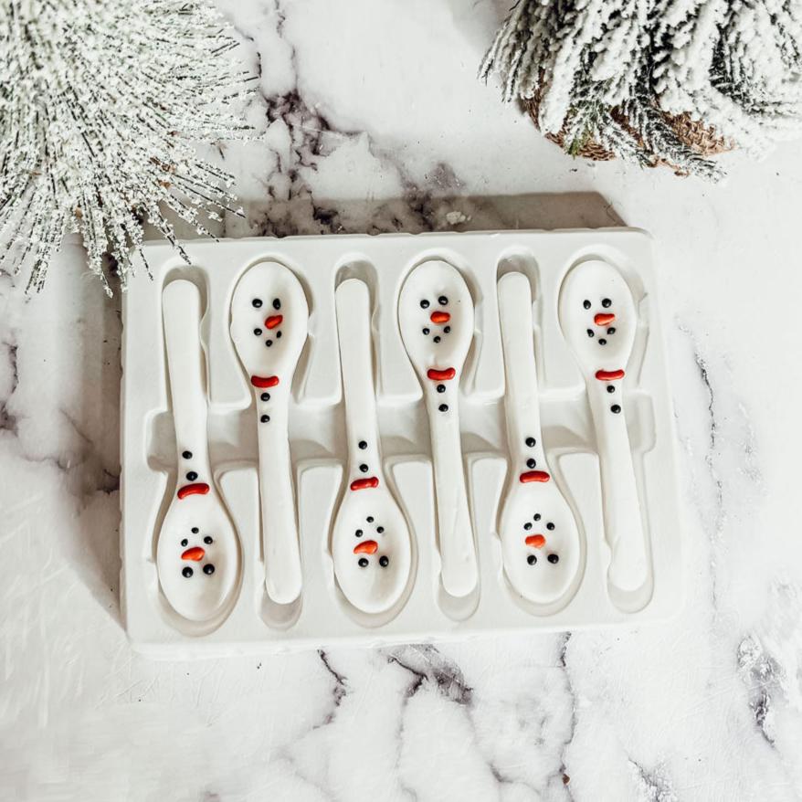 Snowman Edible Spoons-1