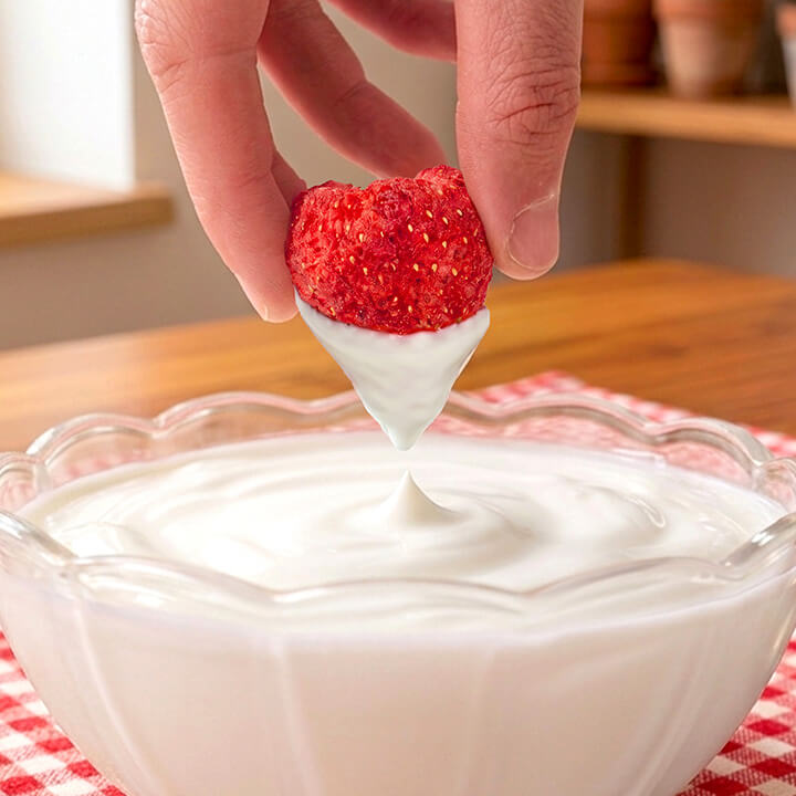 Freeze-Dried Whole Strawberries (Sweetened) - Strawberry Crisp - Bulk Supply-3
